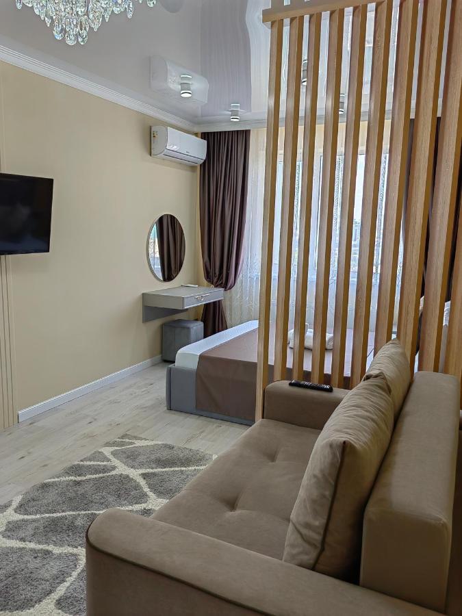 1 комн тауельсиздик 34-2 18 этаж жк Silk Way Apartment