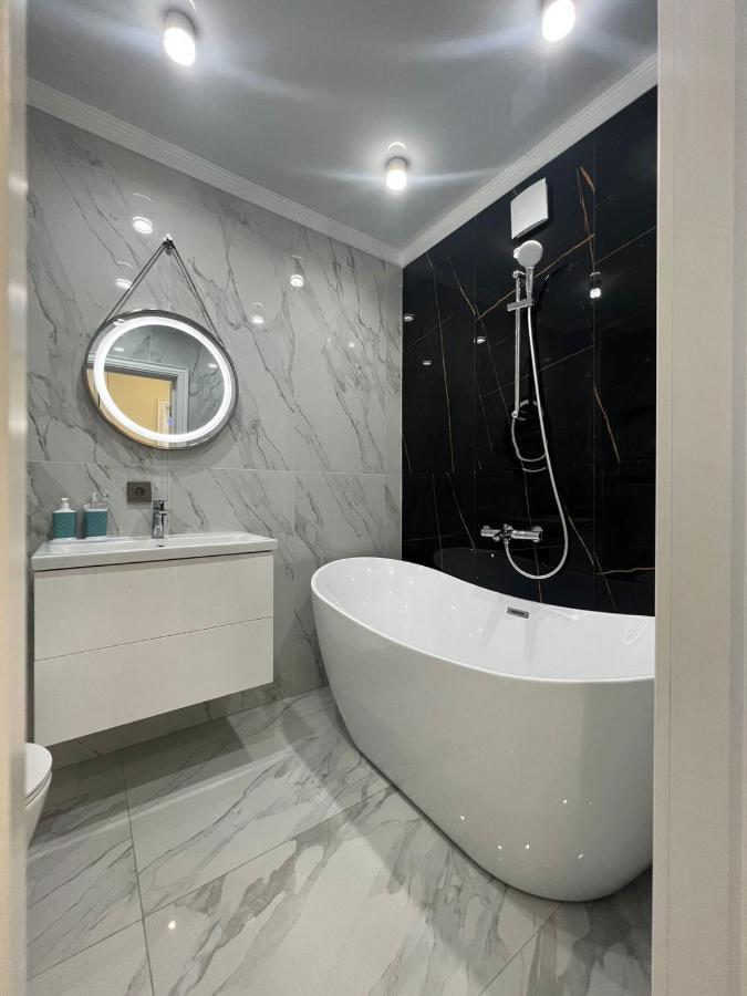 Apartment 1 комн тауельсиздик 34-2 18 этаж жк Silk Way